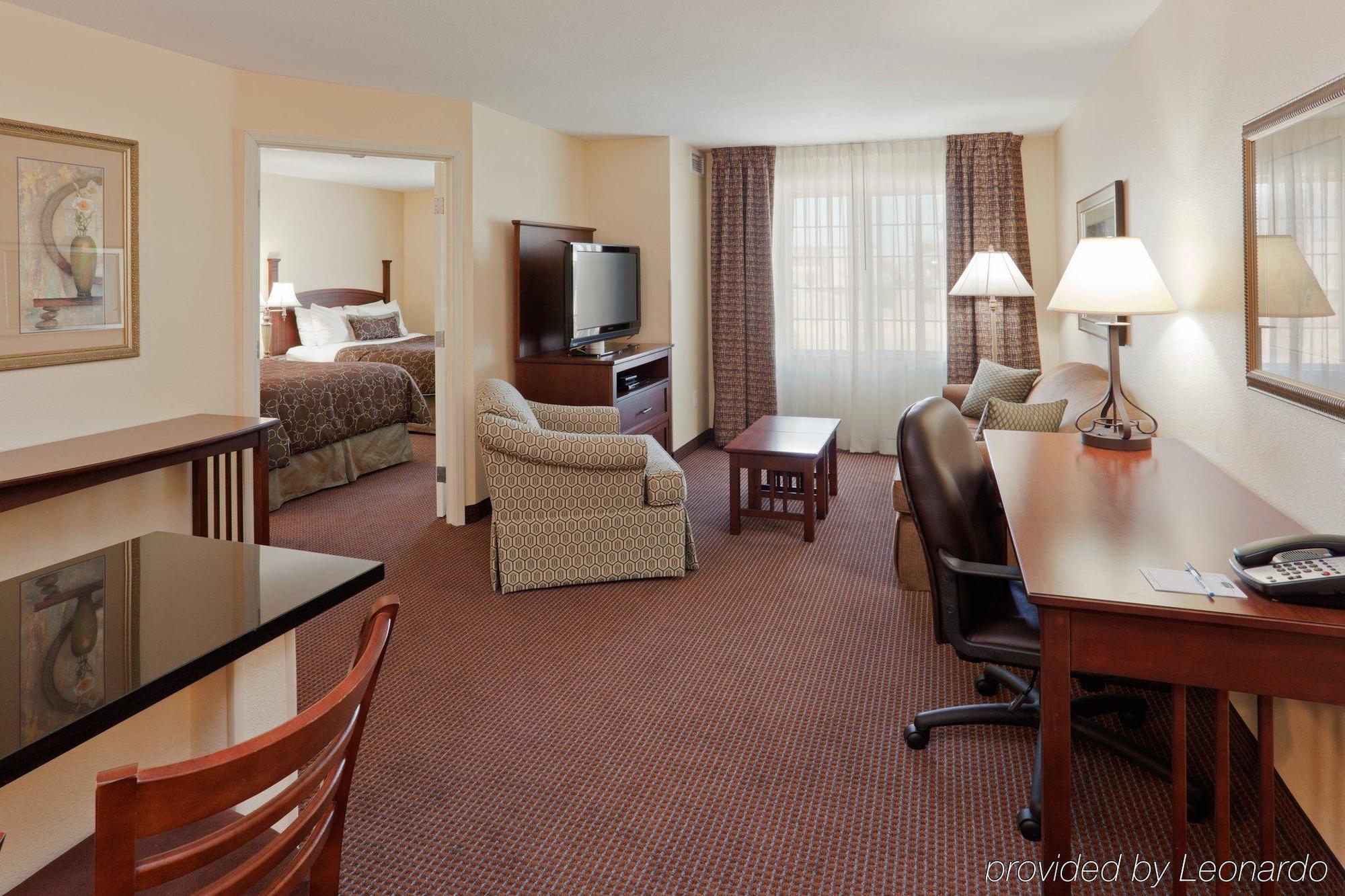 Staybridge Suites Rocklin - Roseville Area By Ihg Room photo